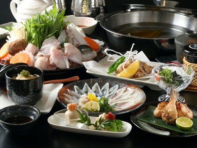 活ふぐコース＋飲み放題 1万円ポッキリプラン4名様以上