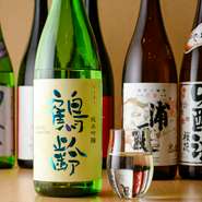 焼鳥の旨みと日本酒の芳醇な香りが至福の時間を伴う