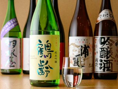 焼鳥の旨みと日本酒の芳醇な香りが至福の時間を伴う