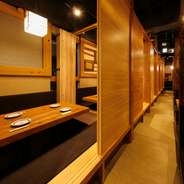 新店舗だからきれいな店内♪豊富なお席のタイプをご用意しておりますのでお席のご相談もお気軽に◎