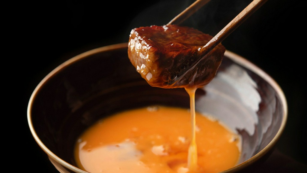 京都丹波産のブランド卵が肉の旨みを引き立てる