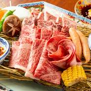 約2人前盛！厳選食材を盛り合わせた満足間違いなしのお得なセット！
●ロース ●ハラミ ●上塩タン●肉の切り落とし ●焼きしゃぶ●ホルモン2種類 ●ウインナー ●焼き野菜