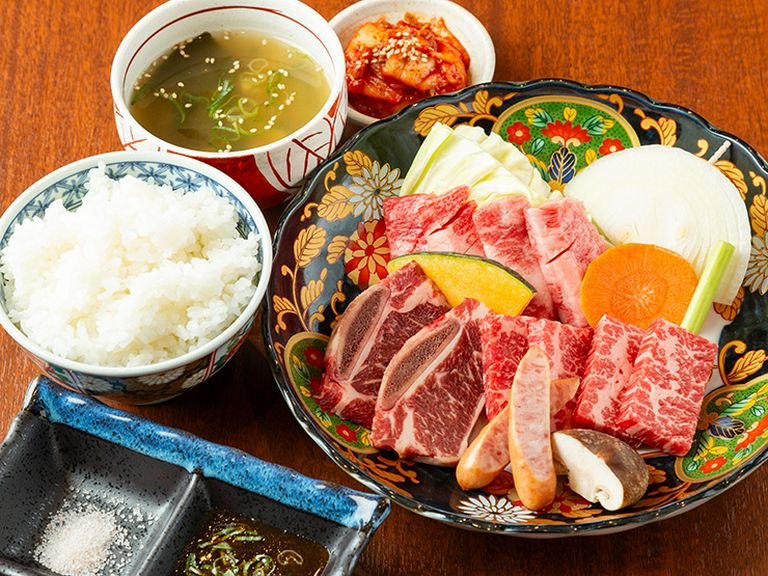 今日は焼肉ランチ