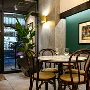 テーブル席　4名様掛け