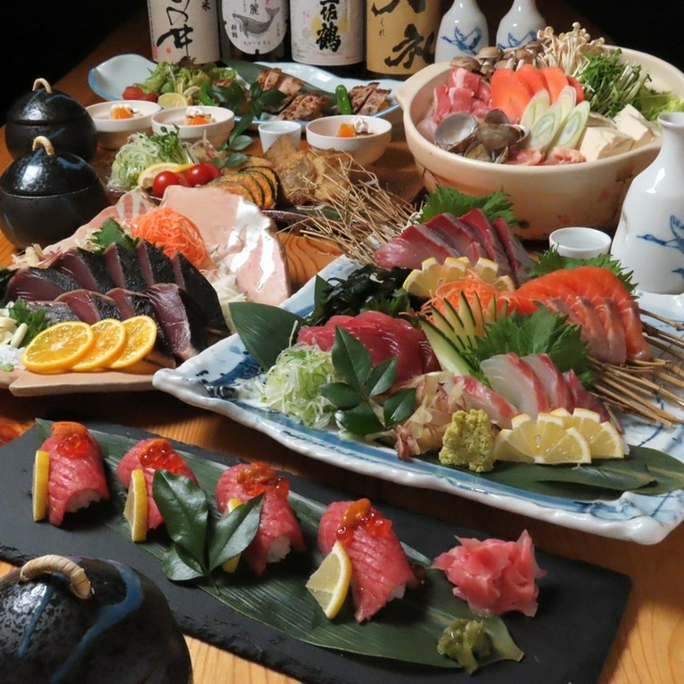 2時間飲み放題付きご宴会コースは5,000円から承っております。