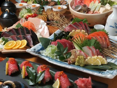 2時間飲み放題付きご宴会コースは5,000円から承っております。