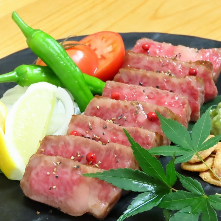 土佐あかうしステーキ