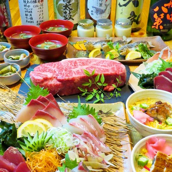 秋の各種ご宴会にもオススメ!!2時間飲み放題付きご宴会コースは5,000円から承っております。