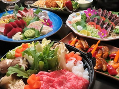 忘新年会にもオススメ!!2時間飲み放題付きご宴会コースは5,000円から承っております。