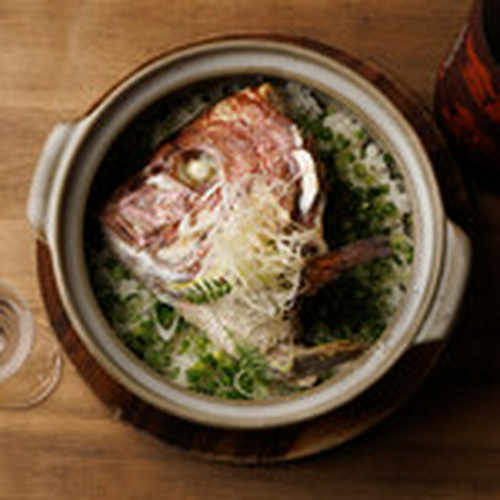 鮮魚の兜土鍋ご飯