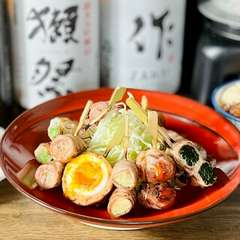 色鮮やかな、肉野菜巻き串や串天ぷらは圧巻！