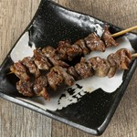 歯ごたえ抜群、さっぱり旨い定番串。