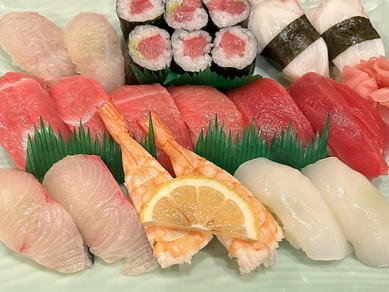 お一人様でもご来店可能なカウンター席を完備♪