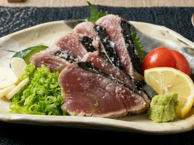 【海鮮!!】【人気!!】生鰹(かつお) の塩タタキ