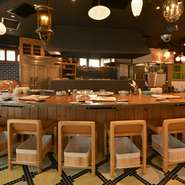 お一人様やデートにもオススメのカウンター席