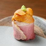 鴨肉と雲丹の絶妙なハーモニー