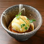 自家製プリンに高知アイスクリンを乗せました。