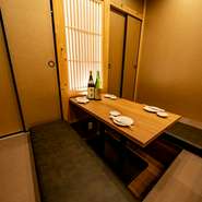 少人数用の個室席で癒しのひと時を