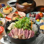 忘年会や新年会、歓送迎会など、さまざまなシーンで楽しめます。美味しい料理と共に、楽しいひとときをお過ごしください。スタッフ一同、心を込めておもてなしいたします。