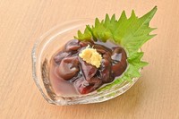 北陸で獲れた身が柔らかく甘みのある蛍烏賊です。