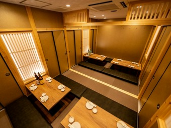 大人数の宴会に最適な広々とした空間
