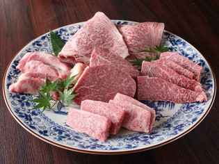 和牛の多彩なおいしさを実感できるコース料理