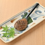 越後味噌と鰹節を練り込んだ日本酒にあう焼き味噌です。