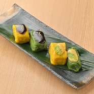 よもぎ麩とあわ麩を2種類に味噌でお楽しみください。