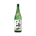純米でありながら八海山らしい、切れのよい飽きの来ない純米酒に仕上げました。透明感のある綺麗な味わいに、ふわっと広がる上品な甘やかさが料理を引き立てます。
90ml 990円
1合 1,980円
2合 3,960円