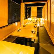 温かい雰囲気でゆっくりくつろげる店内。落ち着いた空間でお食事をお楽しみいただけます。味よし、値段よし、雰囲気よしなお店で楽しい時間が堪能できます。