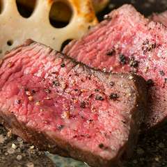 『和牛ステーキと海鮮ステーキのコース』特上牛寿司・旬魚の一品など豪華食材で特別な日を彩る／7,500円