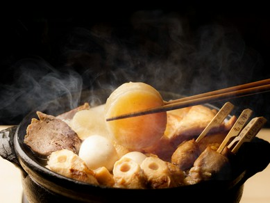 【アツアツおでん】味しみ大根、卵、肉の旨みあふれる茹でタン、焼き鳥おでんなど定番から変わり種まで！