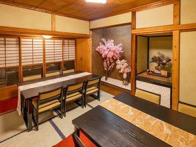 ゆっくり落ち着きながら、まずはお腹を満たして