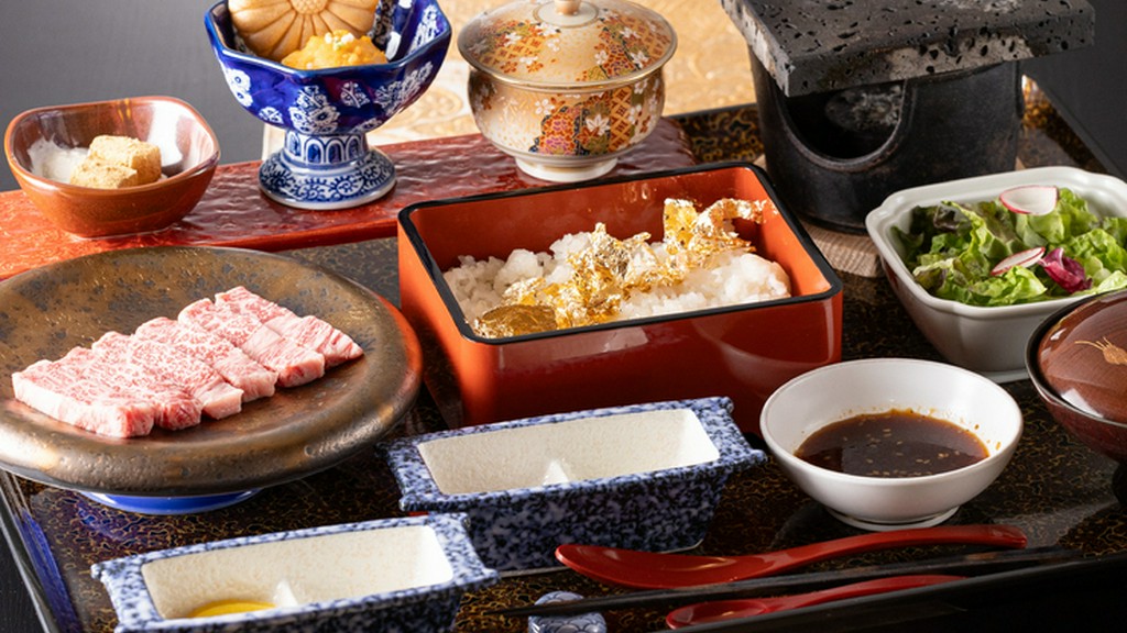 富士山の恵みで焼き上げる厚切りサーロイン『A5甲州和牛溶岩焼御膳』