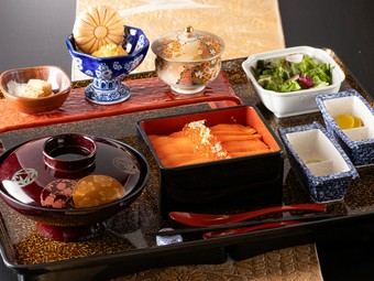 旅の思い出に、山梨の風土が生んだ地元食材のおいしさを満喫