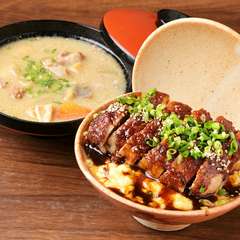 名古屋ならではの味。濃厚な味噌ダレが食欲をそそる『味噌かつ丼』