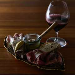 本日のお肉の前菜盛り合わせ