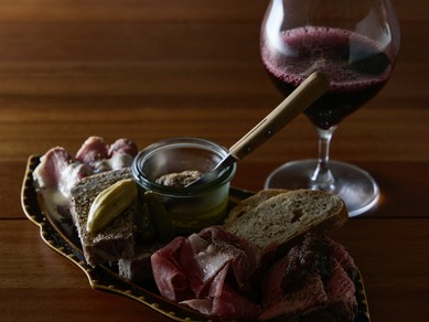 本日のお肉の前菜盛り合わせ