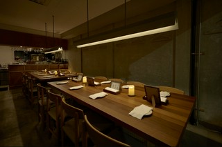 ゆったりと過ごせる落ち着いた空間