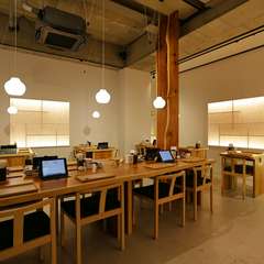 銀座で気軽に立ち寄れる、一人でもほっとできる和の空間