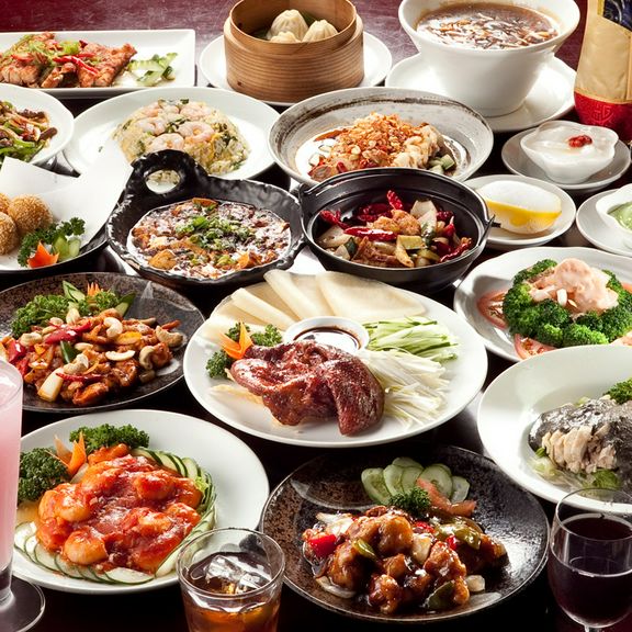 1番人気！＜58種類食べ放題＆45種類飲み放題コース＞フカヒレスープや北京風ダック付