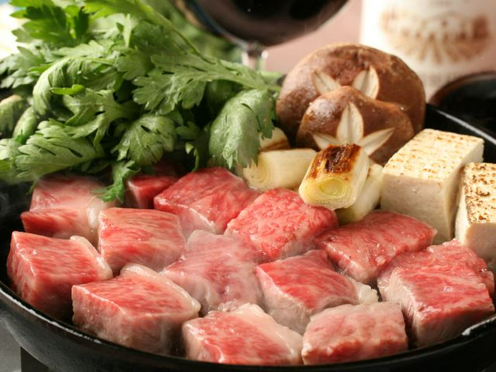 歴史の味を再現！心までほっとする味『味噌牛鍋』