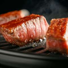 ステーキのパートナーにぴったりなワインも用意