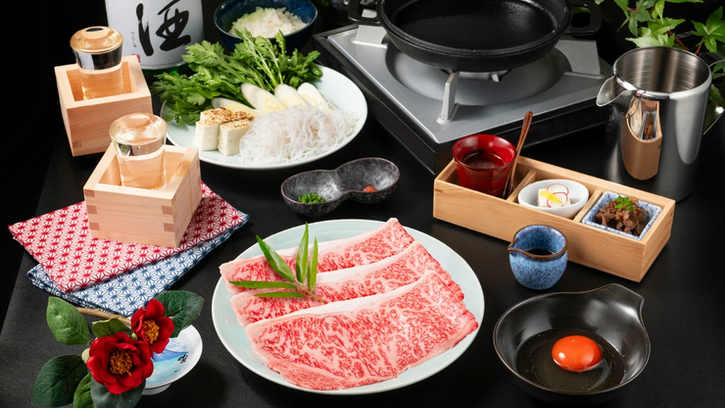 こだわりの割り下で楽しむ贅沢なすき焼き