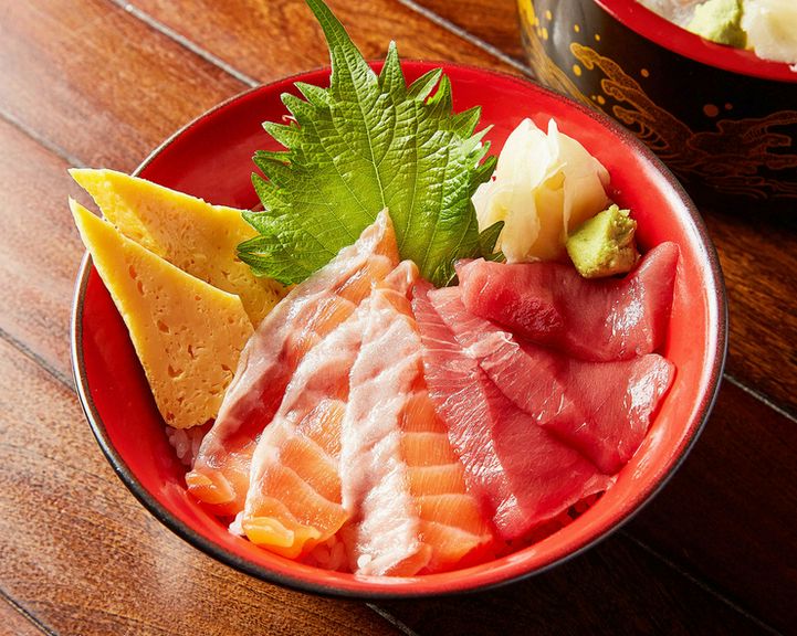 まぐろサーモン丼