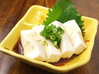 ジーマミー(落花生)で作った豆腐です。
