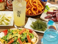 「国産牛 沖縄ステーキ」や「具だくさん沖縄もずく天ぷら」などを堪能できる豪華な宴会コースです！