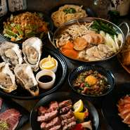 『スタンダードコース』は、会社の宴会や打ち上げにおすすめのプラン。+1,100円で「ナチュラルワイン＆スパークリングワイン」も対象となる飲み放題アップグレードが可能！　