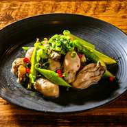 牡蠣とアスパラのバターソテー