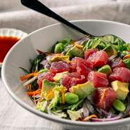 ハワイアンポキ丼